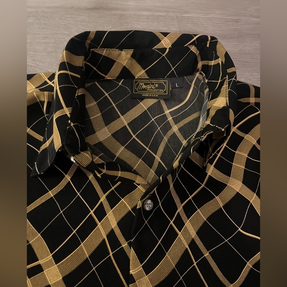 NWT Monzini Collection Made in USA Button down Shirts